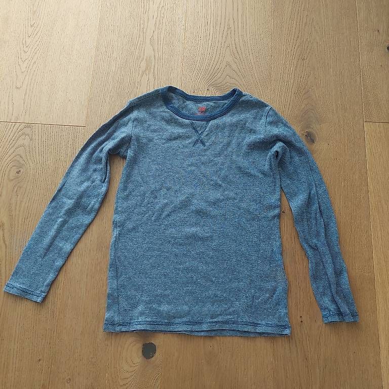 Maglioni & Felpe: Langarmshirt Grösse 134/140 – Usato da Fehraltorf venduto da fridolin024