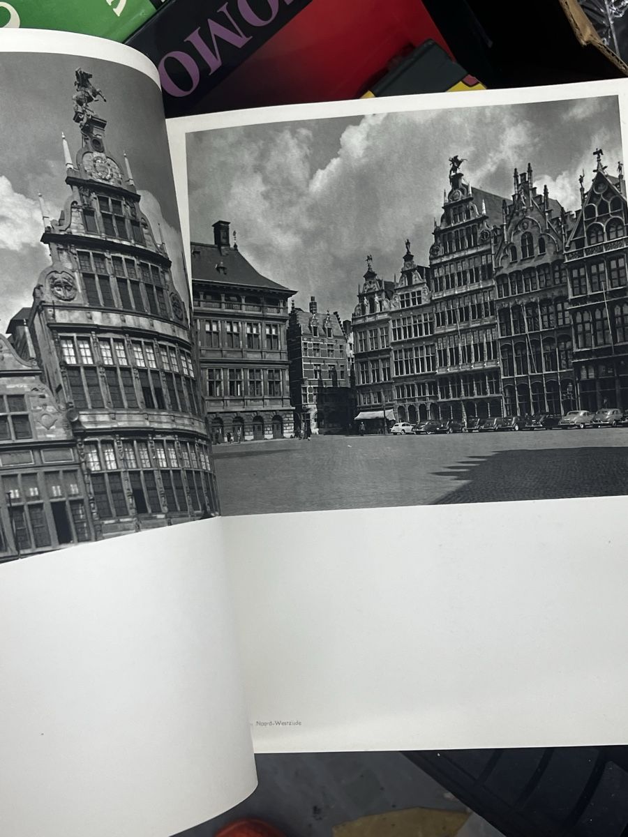 Livres: Antwerpen 1951 – D'occasion à Wettingen par NickInc 5