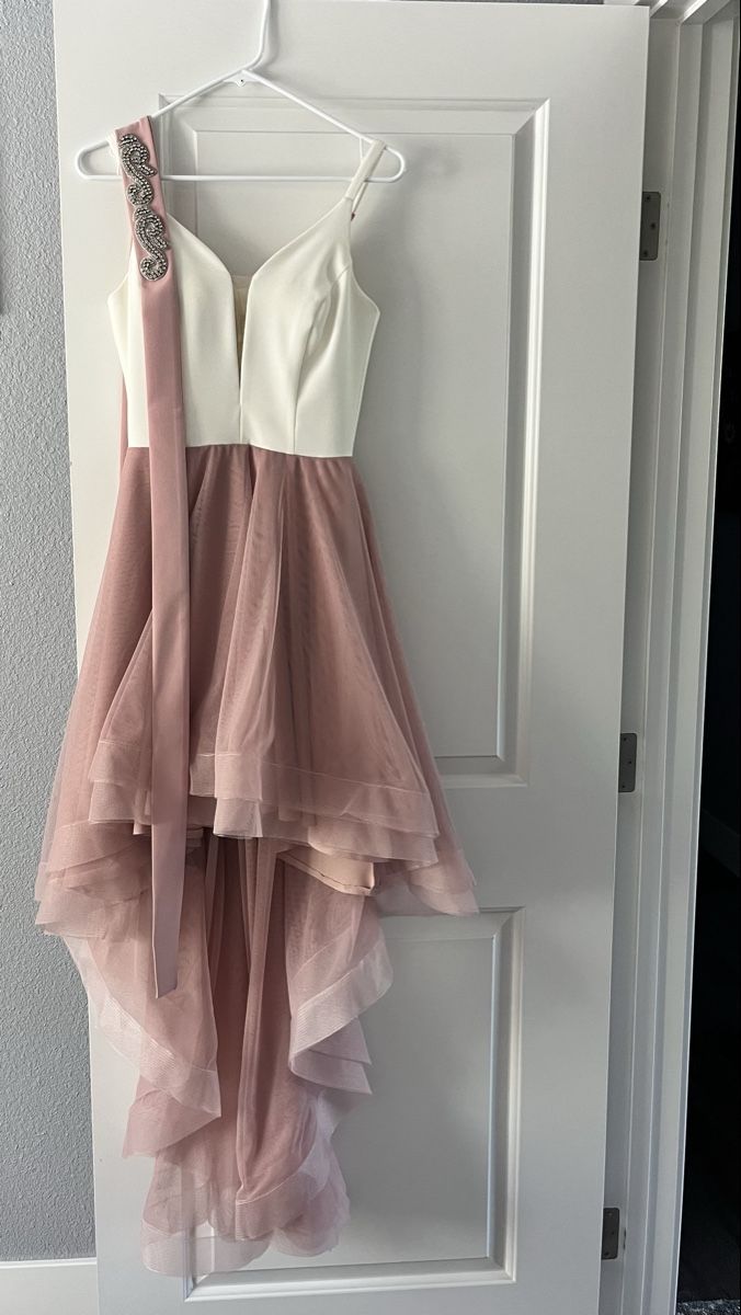 Vestiti: Elegantes Abendkleid in Rosé & Creme – Usato da Grenchen venduto da Kert93
