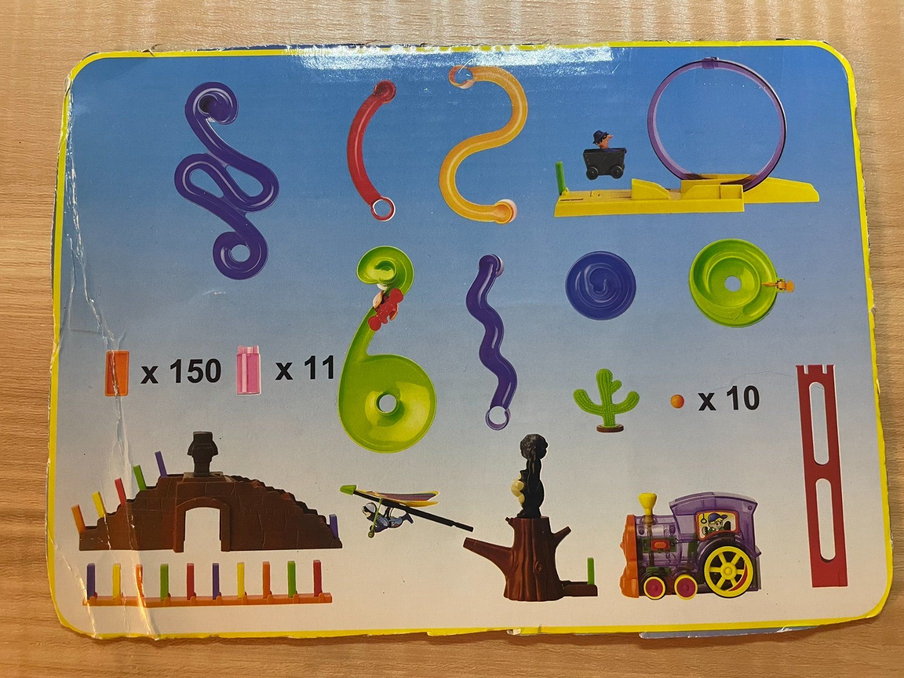 Spielzeuge: Kugelbahn & Dominobahn-Set mit elektronischem Legenzug – Gebraucht aus Bürchen von UeliMueli85 5