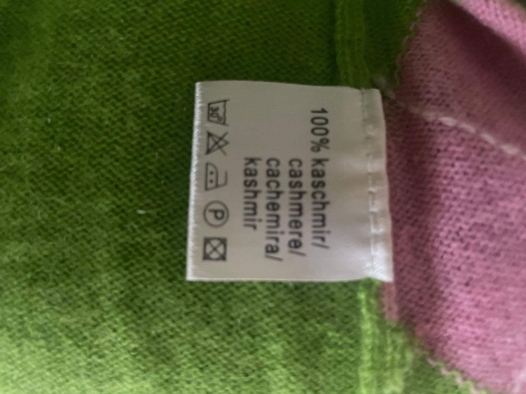 Maglioni & Felpe: Fantasia Kaschmir Pullover - Gr. S – Usato da Hünenberg See venduto da DND5 4