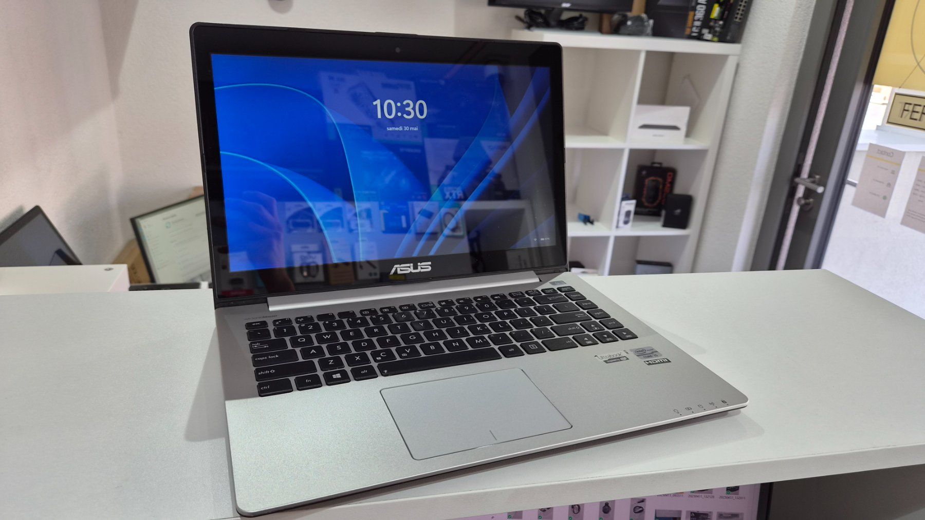 Asus Notebook: Ordinateur portable Asus S400C – Usato da Chatel-St-Denis venduto da Teck7 1