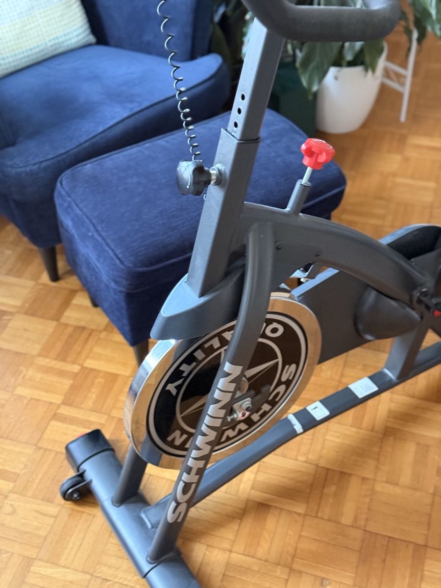 Schwinn Hometrainer: Schwinn IC2 spinning bike – Neu (gemäss Beschreibung) aus Zürich von webonyx 5
