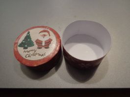 Leere Weihnachtsschachtel Papier für das Puppenhaus/Laden