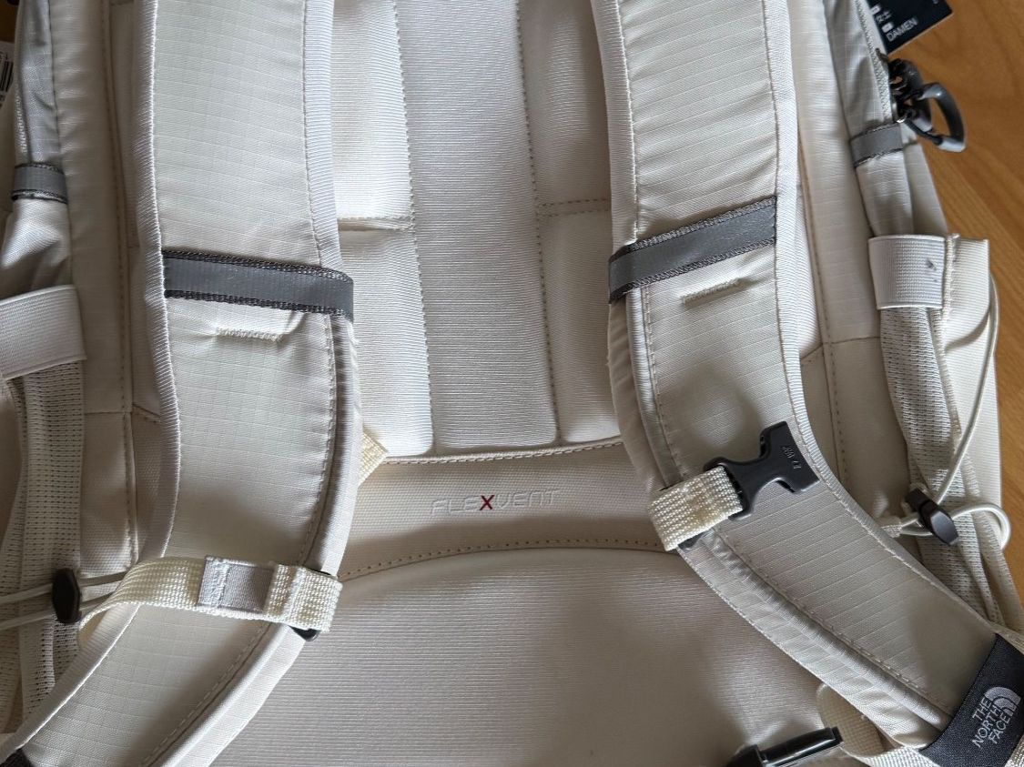 North Face Zaini: The North Face Rucksack  (NEU) – Nuovo (secondo la descrizione) da Moosseedorf venduto da SDmedia 1