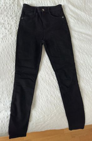 Schwarze Zara Jeans, Grösse 36