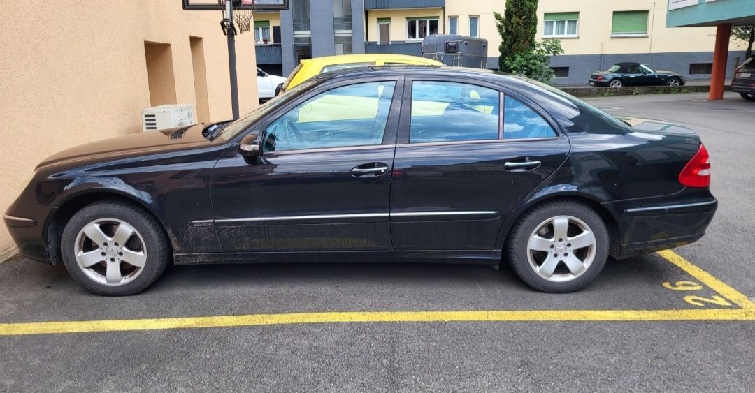 Mercedes-Benz Automobili: Mercedes-Benz E350 4-m – Usato da St-Maurice venduto da happy.family 3