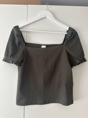 Damen Bluse H&M kurzarm Grösse M dunkles Grün guter Zustand