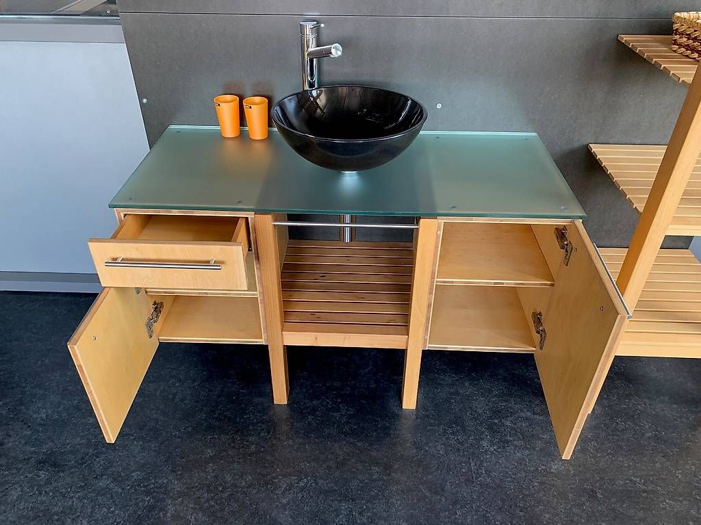 Mobili per bagno: Badmöbel aus Massivholz – Usato da Rohrbach venduto da holzx 1