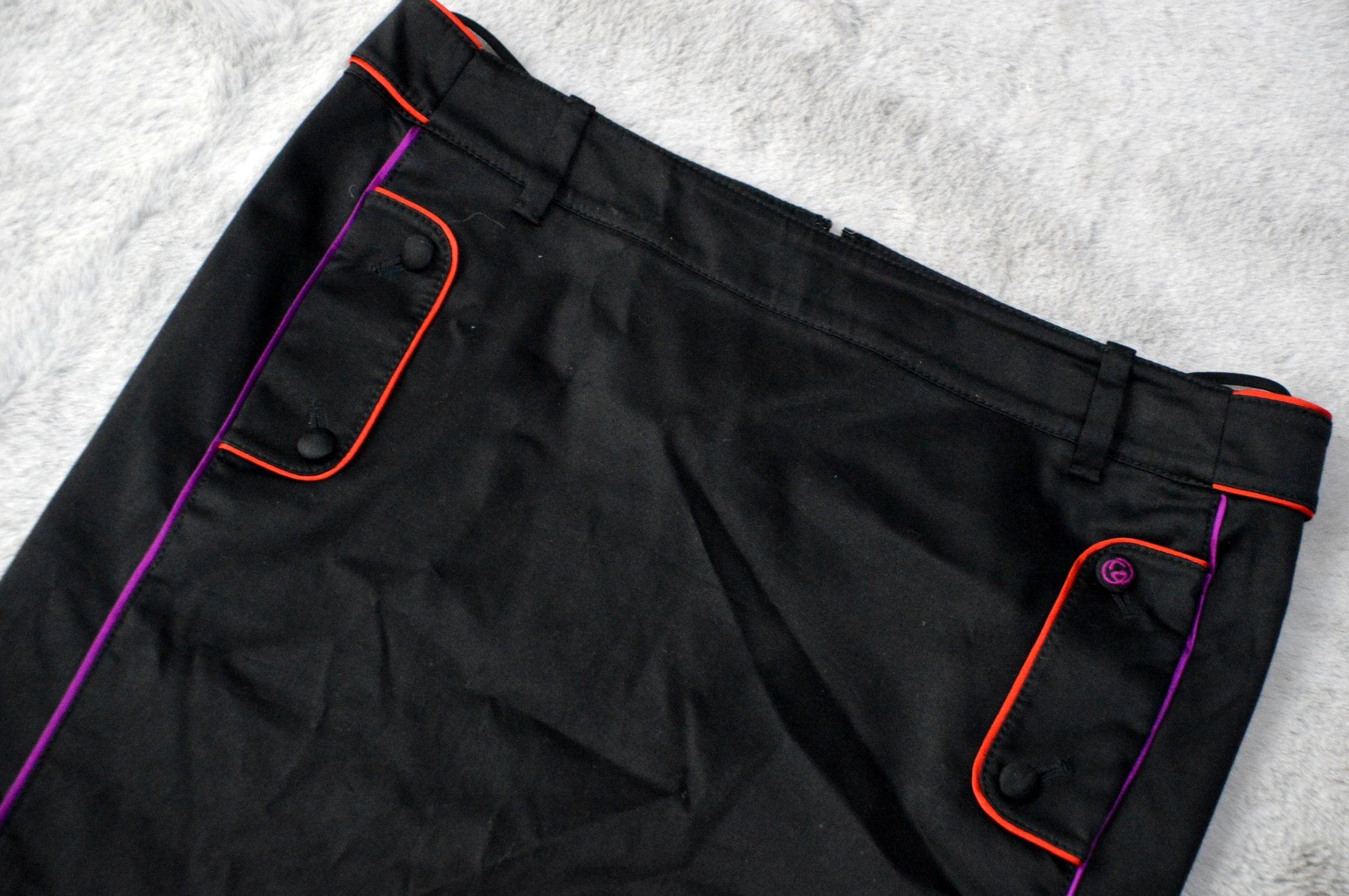 Gucci Gonne: Gucci Rock / jupe .42 – Usato da Collonges venduto da arashee 1