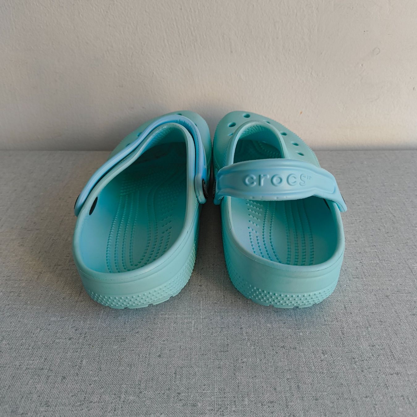 Crocs Herrenschuhe: Crocs, Grösse J5, 37/38 – Neu und originalverpackt aus Uitikon Waldegg von PJLS1 1