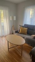 Valnäs IKEA. Couchtisch Eichenfurnier oval 118x72 cm