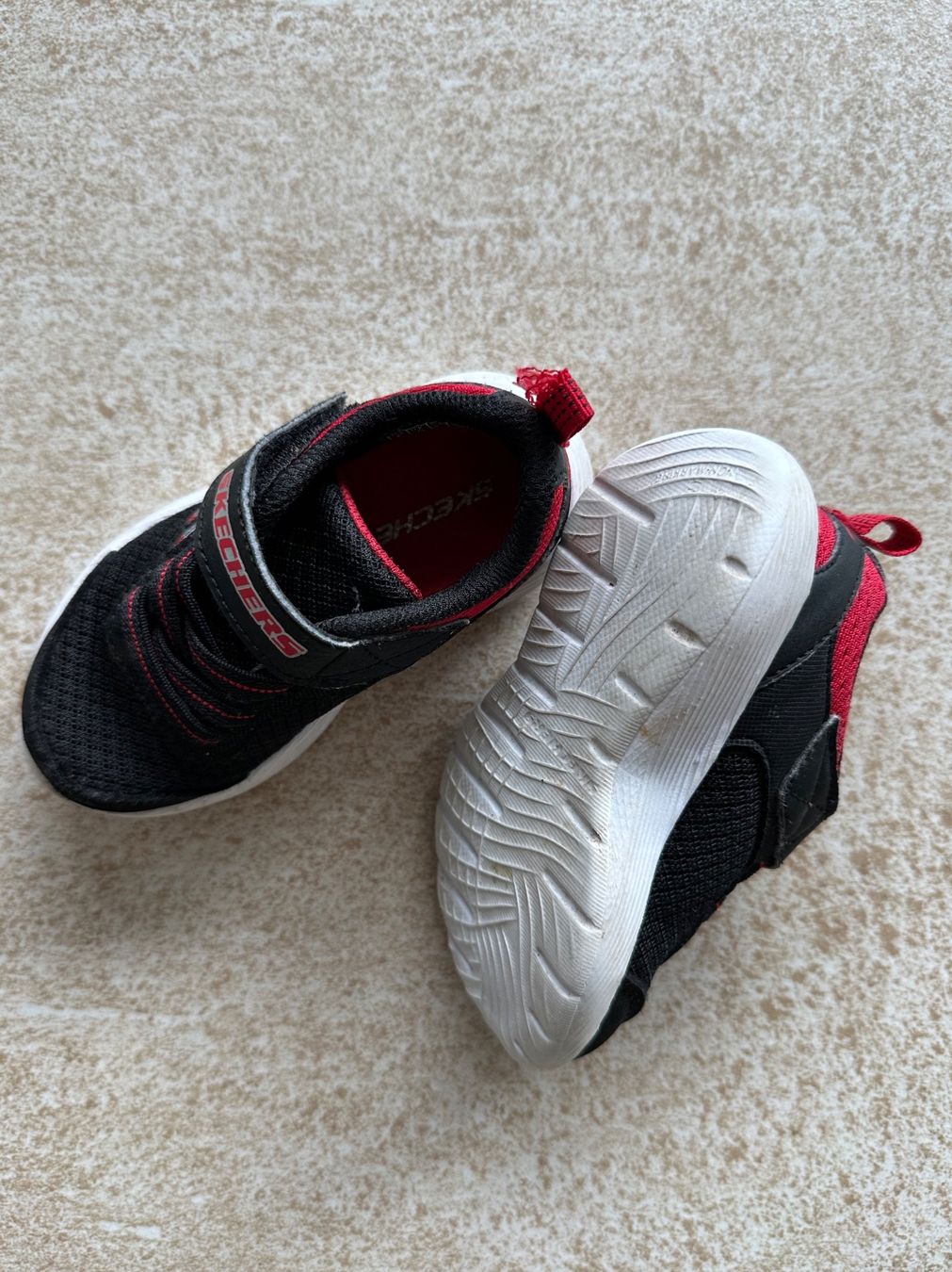Skechers Scarpe per ragazzi: SKECHERS Sneaker, Gr. 22 – Usato da Dübendorf venduto da liism 1