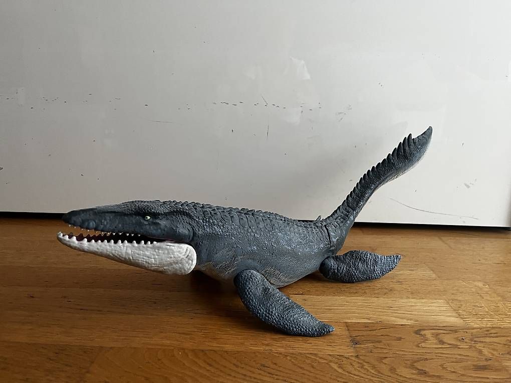 Spielzeuge: Jurassic World Dinosaurier Mosasaurus  – Gebraucht aus Muri b. Bern von sibube3000 3