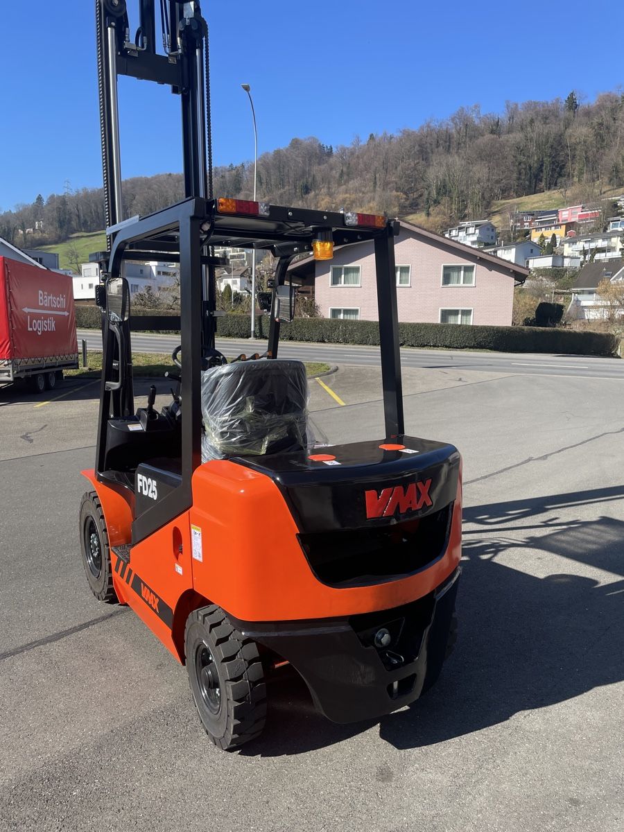 Diesel Carrelli elevatori e a forche: 2.5t Diesel Stapler mit Yanmar Motor – Nuovo (secondo la descrizione) da Malters venduto da cha_cy92 5