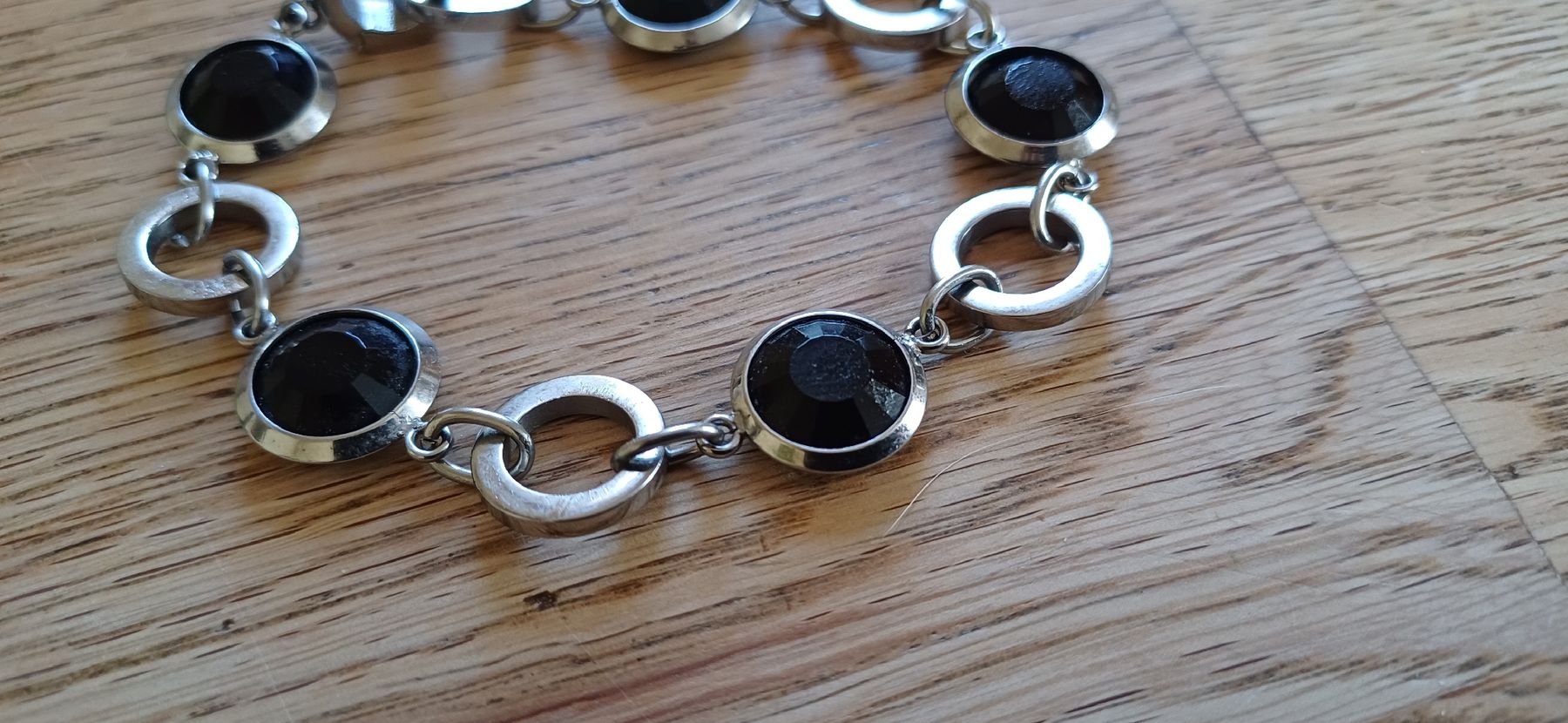 Bracciali & Braccialetti: Schöne Armkettemit Onex Steinen  – Usato da Flawil venduto da Naphtali 5