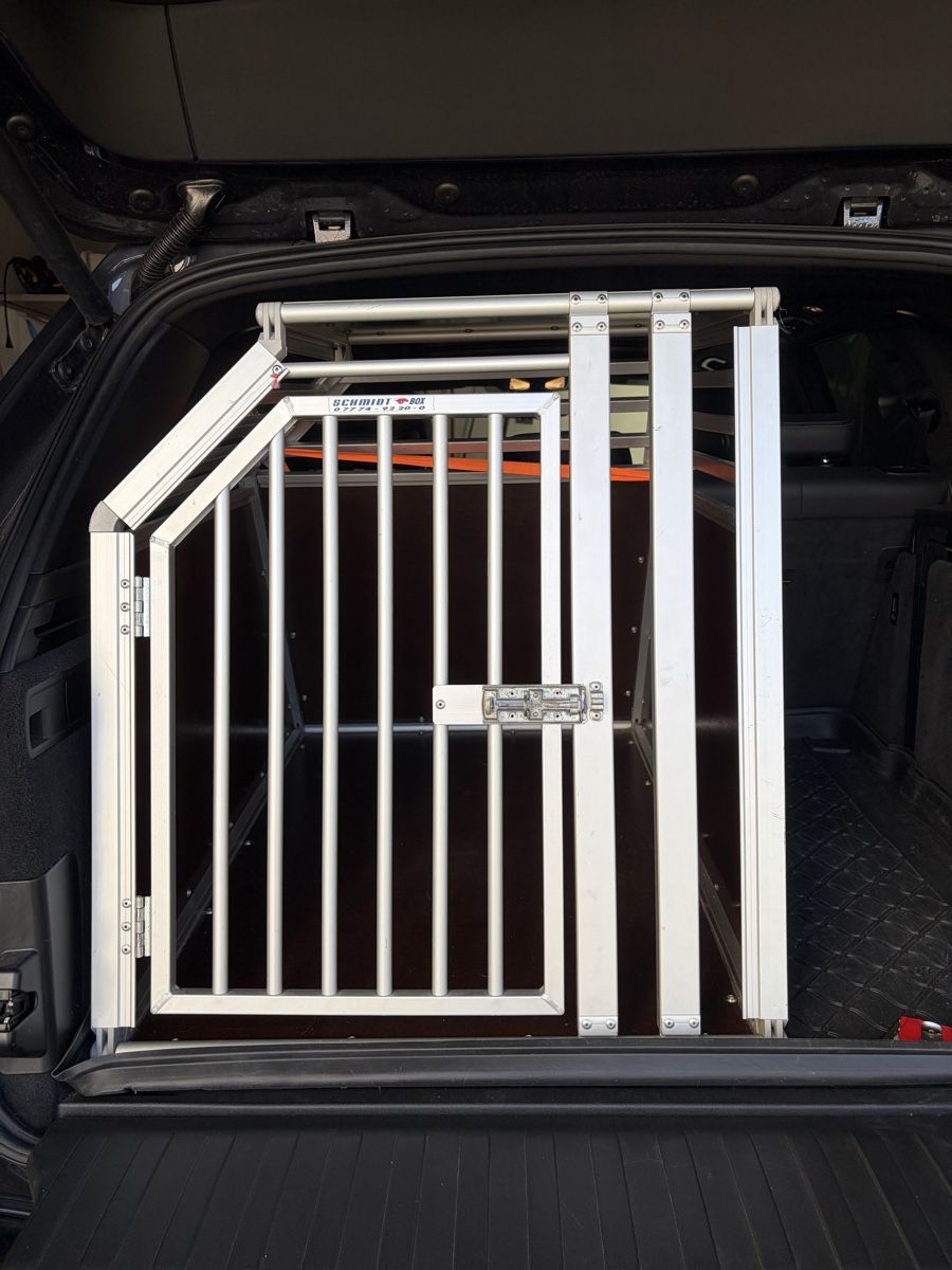 Meiko Käfige, Transport & Sicherheit: Hundebox Schmidt – Gebraucht aus Wil SG von jenny00007