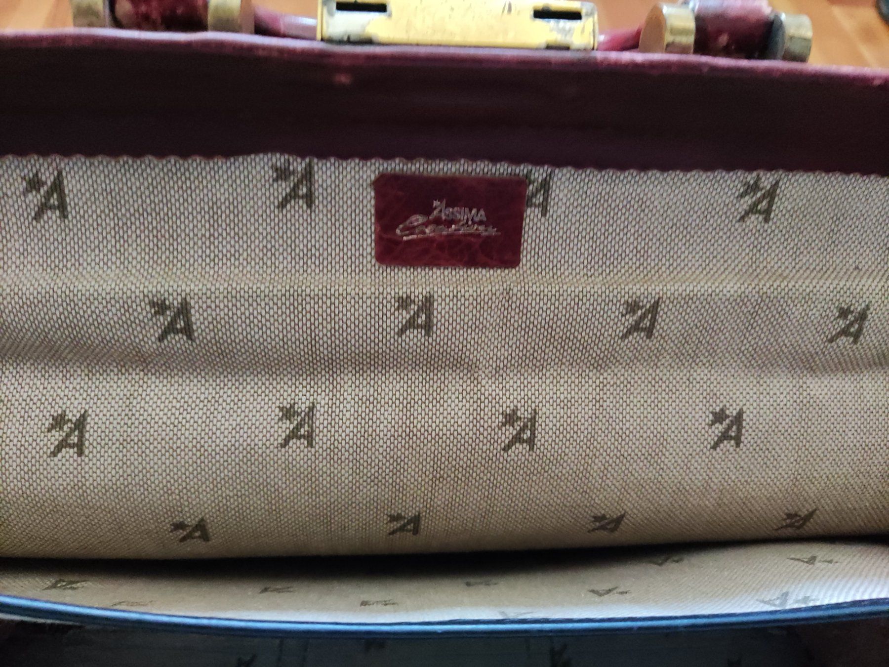 Valigie & Borse: Vintage Leder Mappe Assima – Usato da Solothurn venduto da Csw1 6