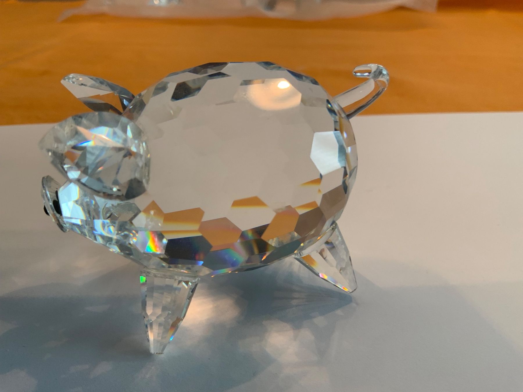 Swarovski Statuette: Süsses Kristall-Schwein, Glücksbringer – Usato da Schübelbach venduto da Hecht11. 1
