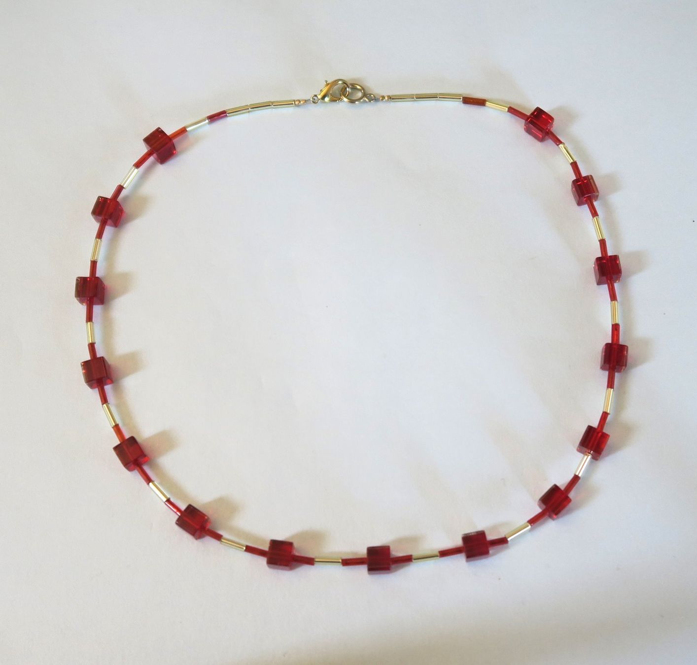 Catenine: Kette Glasperlen rot – Usato da Brittnau venduto da marlenestone