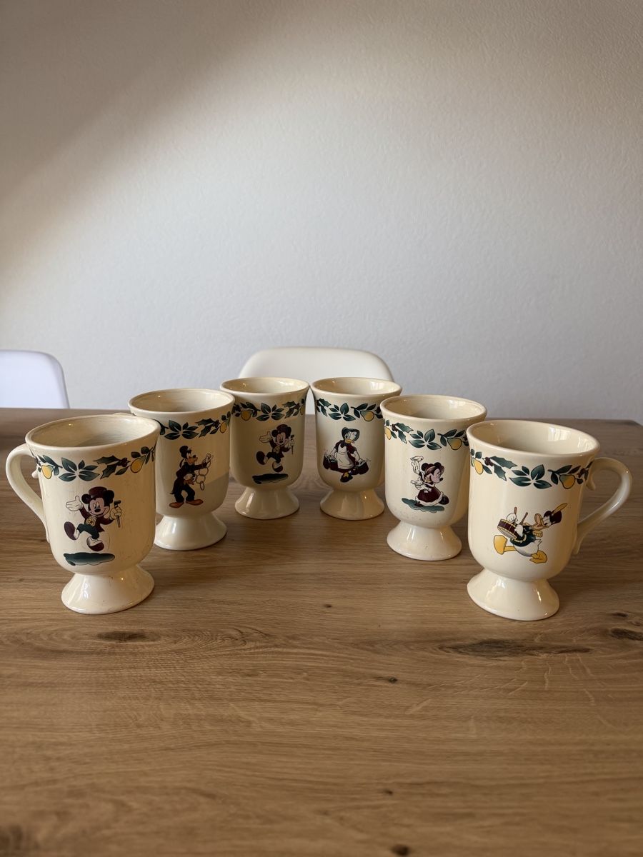 Disney Tasses: Tasses Disney – D'occasion à Nyon par ine_m57q 1