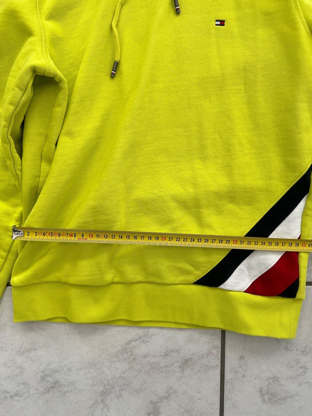 Tommy Hilfiger Maglioni & Felpe: Tommy Hilfiger Hoodie – Nuovo (secondo la descrizione) da Steffisburg venduto da Rojan5041 4