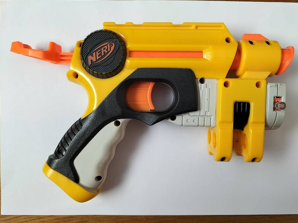 Spielzeuge: Nerf Nite Finder EX-3 Pistole – Gebraucht aus Schwyz von rap_z7ny 1