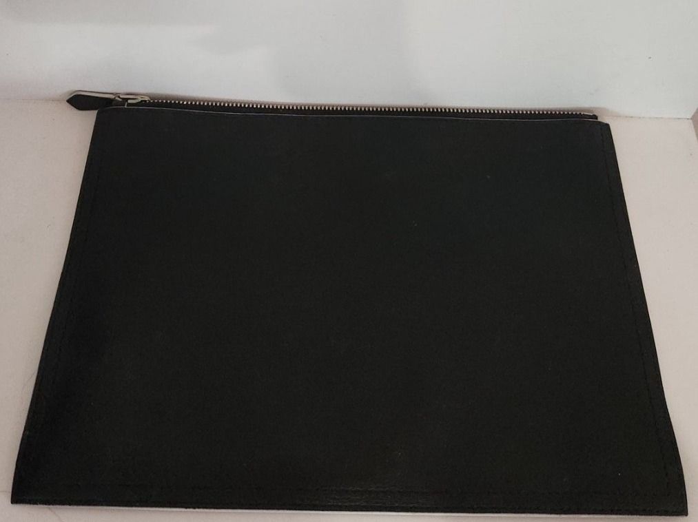 Givenchy Borse: Givenchy Pochette Tasche Abendtasche SCHWARZ LEDER ORIGINAL – Usato da Binningen venduto da lieblingsstyle 1