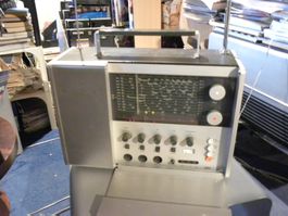 Braun Weltempfänger T-1000
