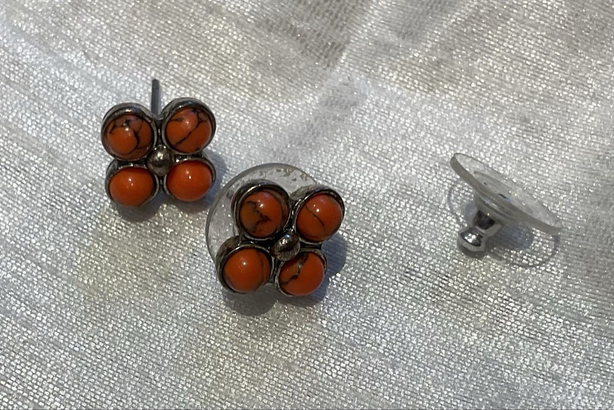 Orecchini pendenti & Orecchini a lobo: Ohrstecker orange – Usato da Lupsingen venduto da Fabboy