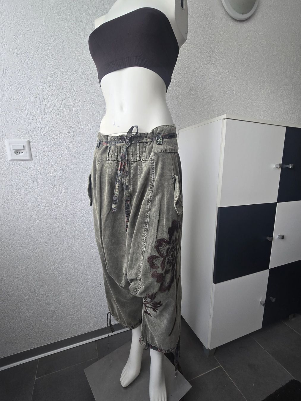Desigual Pantalons: DESIGUAL Sarouel T-38 – D'occasion à Les Verrières par kitel79 4