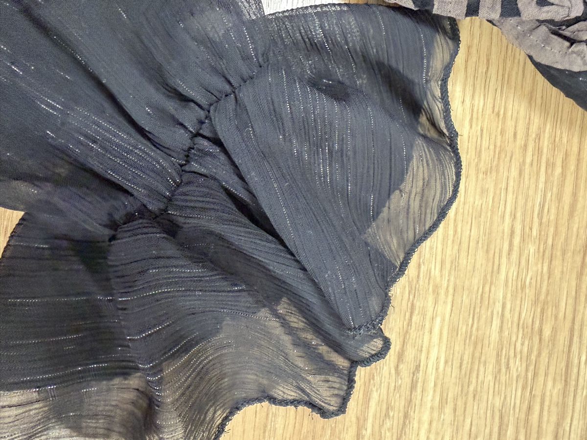 Camicette: Vintage Black Swirl Wrap Blouse – Usato da Knonau venduto da Grapesvintage 5