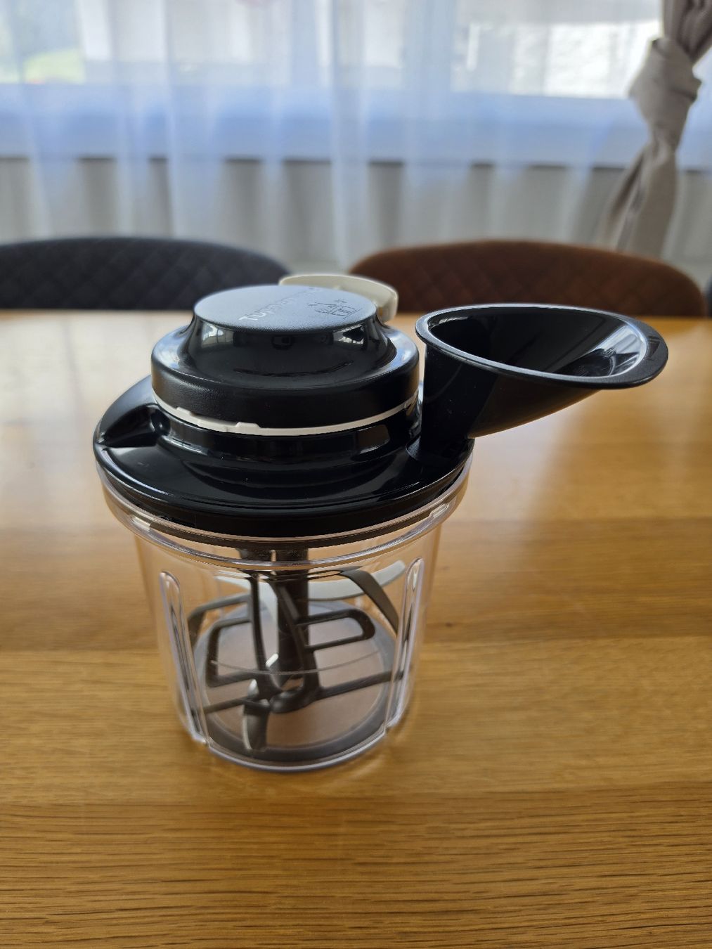 Tupperware Küchengeräte: Tupperware SpeedyChef D146 – Gebraucht aus Steinerberg von MiraEl
