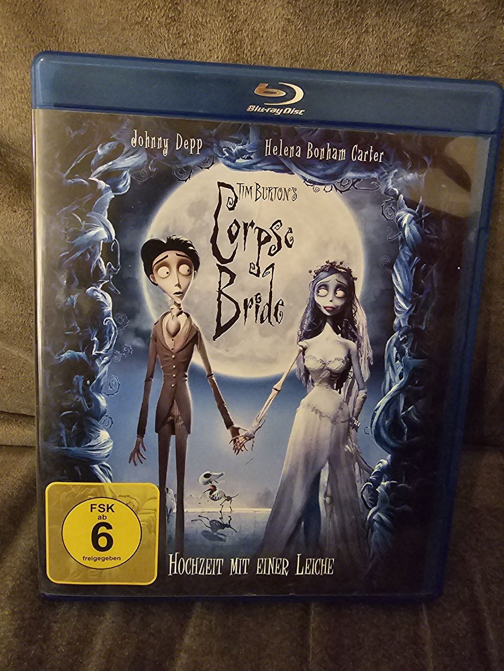 Alle DVDs: Tim Burtons Corpse Bride - Hochzeit mit einer Leiche Blu-Ray – Gebraucht aus Bülach von pascalgino