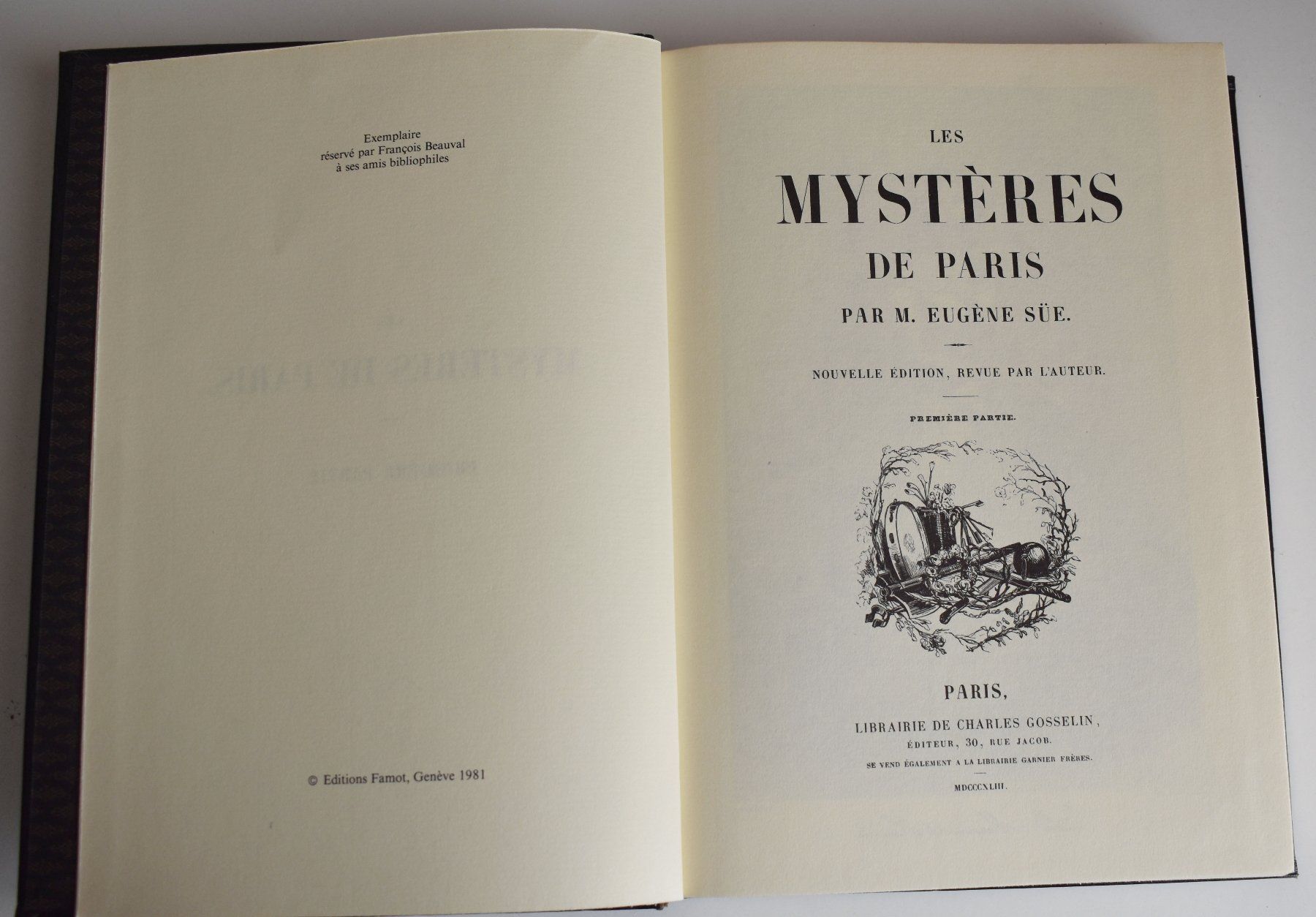 Bücher: Livre Les Mystères de Paris – Gebraucht aus Petit-Lancy von Pimose