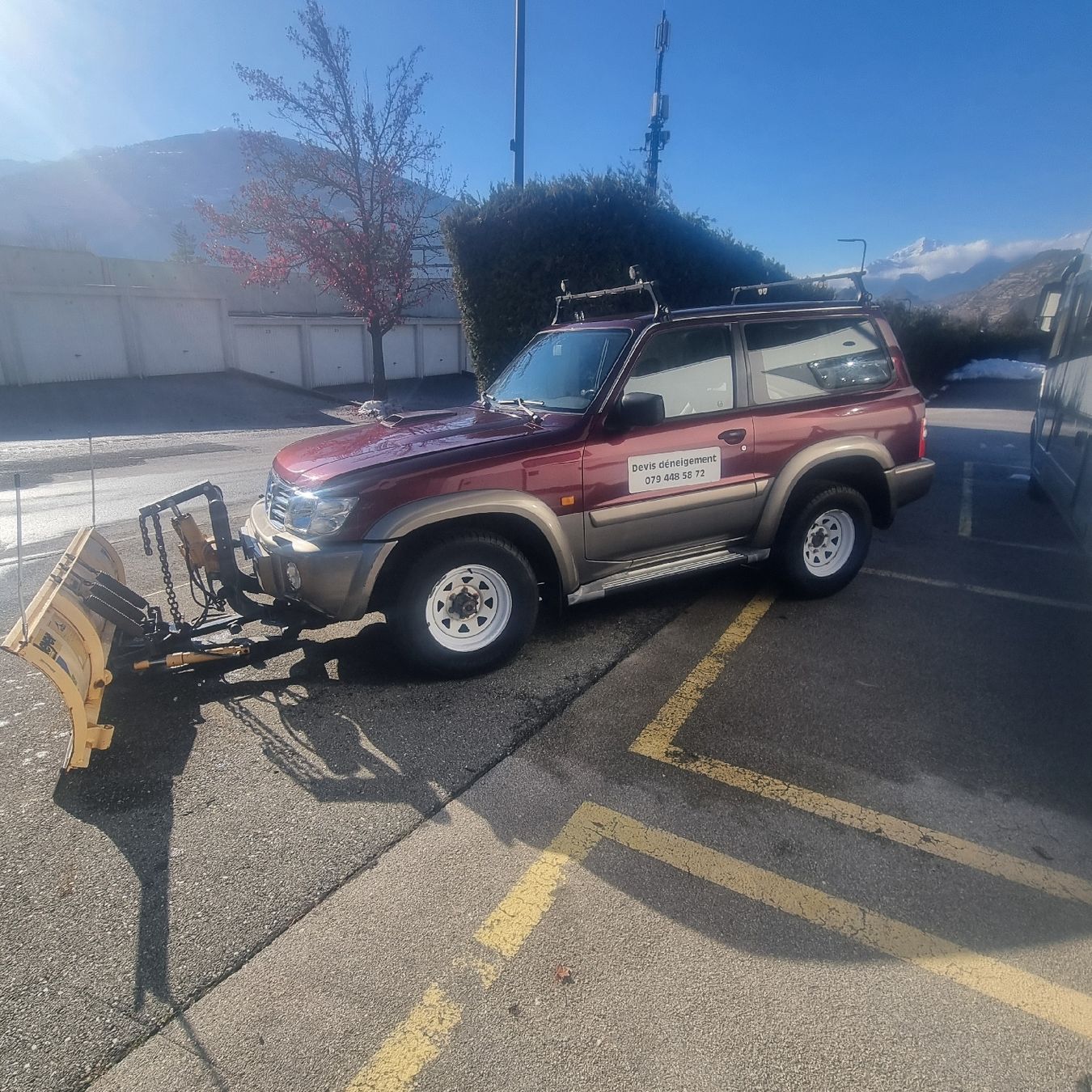Nissan Automobili: Nissan Patrol GR – Usato da Uvrier venduto da sal_t22d