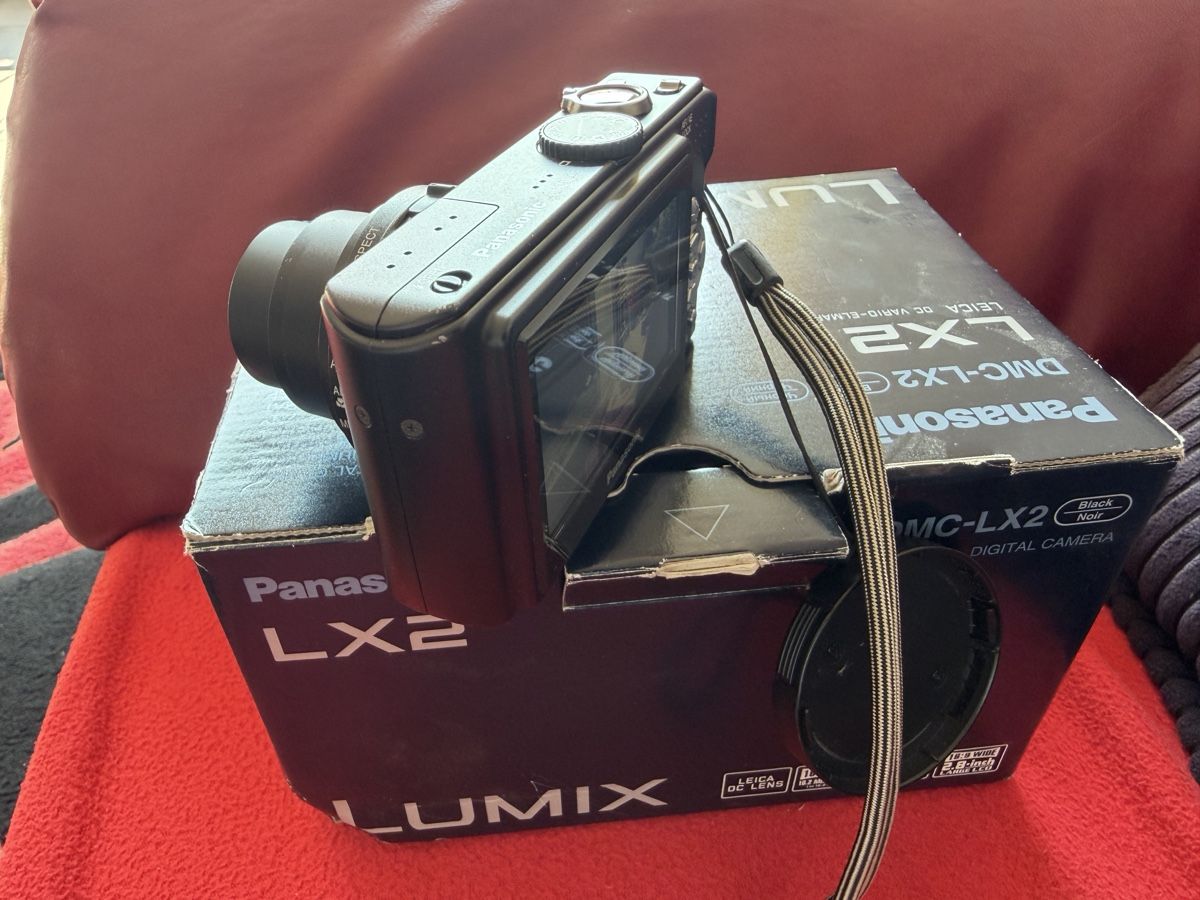 Panasonic Fotocamera: Lumix DMC-LX2 Leica Camera – Usato da Schlieren venduto da Kamacho 2