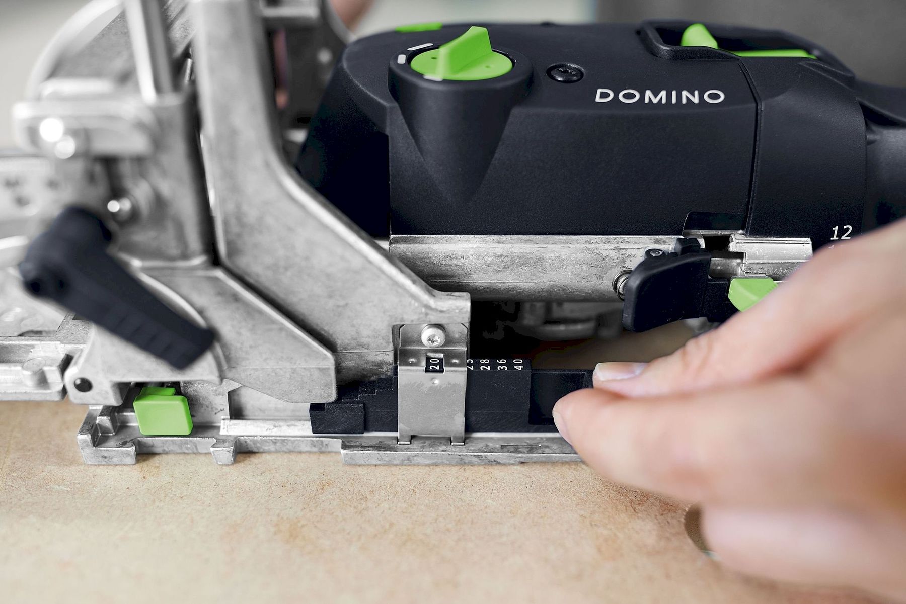 Drehen & Fräsen: Festool DOMINO DF 500 RQ-Plus Dübelfräse – Neu und originalverpackt aus Bottighofen von zaap 7