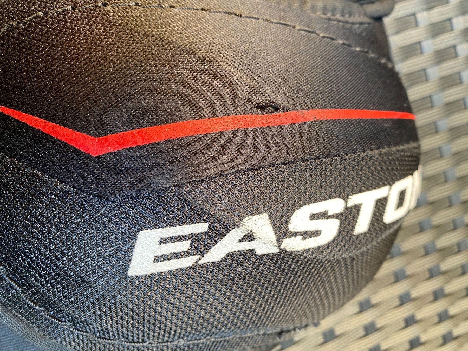 Easton Protections: Eishockey Brustpanzer EASTON – D'occasion à Dietlikon par Tonschildchrott 3