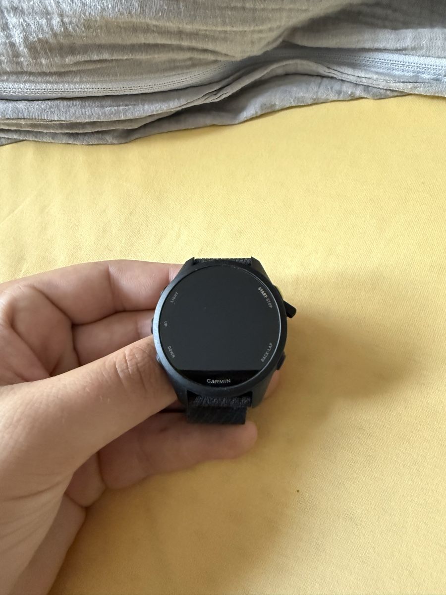 Garmin Smartwatch: Garmin Forerunner 70 43mm GPS Smartwatch Schwarz – Nuovo (secondo la descrizione) da Unterägeri venduto da Timo422662 4