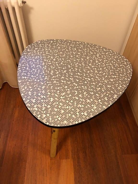 Tables: Table basse vintage (Formica? ) – D'occasion à Icogne par Juka