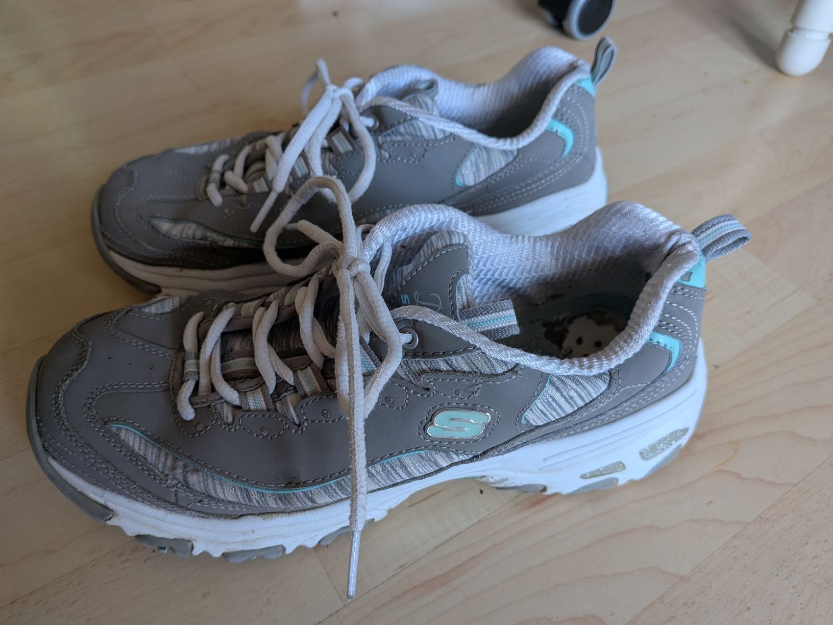 Skechers Chaussures femmes: skechers Schuhe gr.39 – D'occasion à Schötz par pemali 3