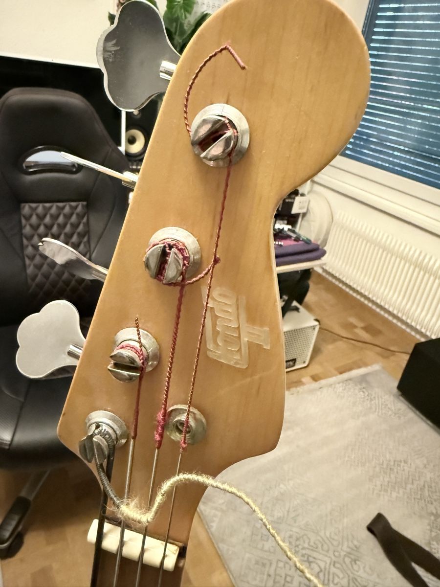 Strumenti musicali: Vintage Hondo Jazz Bass – Usato da Versoix venduto da yal_nm9g 2