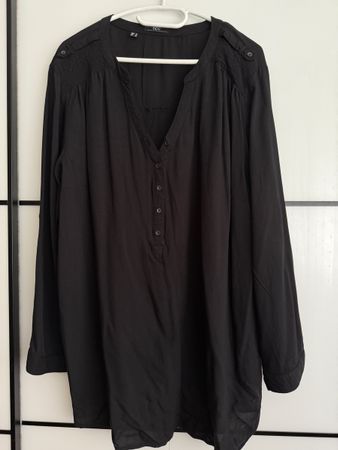 Schwarze Bluse von BPC, Grösse Xl Top Zustand!