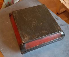 Coffret chinois en bois laqué