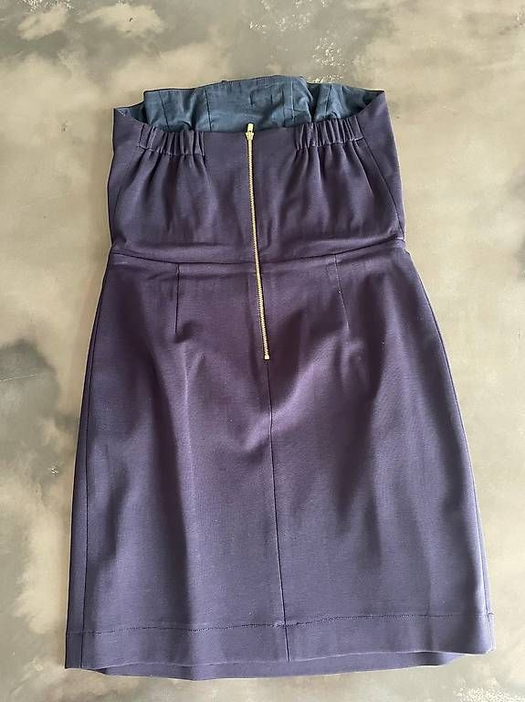 Sandro Vestiti: Sandro navy dress in size 2 – Usato da Lausanne venduto da generation 1