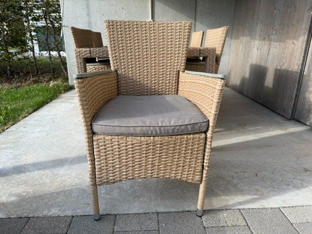 Set di tavolo e panche: Gartentisch mit Stühlen Set, Polyrattan, 6 Stühle – Usato da Herbetswil venduto da DEJA-VU20 3