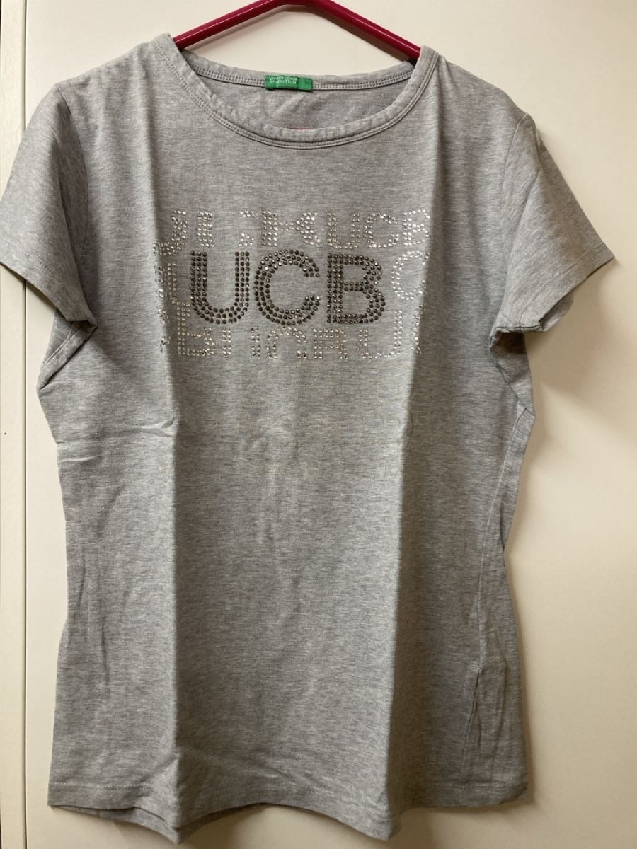 Benetton T-shirts: T-Shirt grau – D'occasion à Urtenen-Schönbühl par alessibas