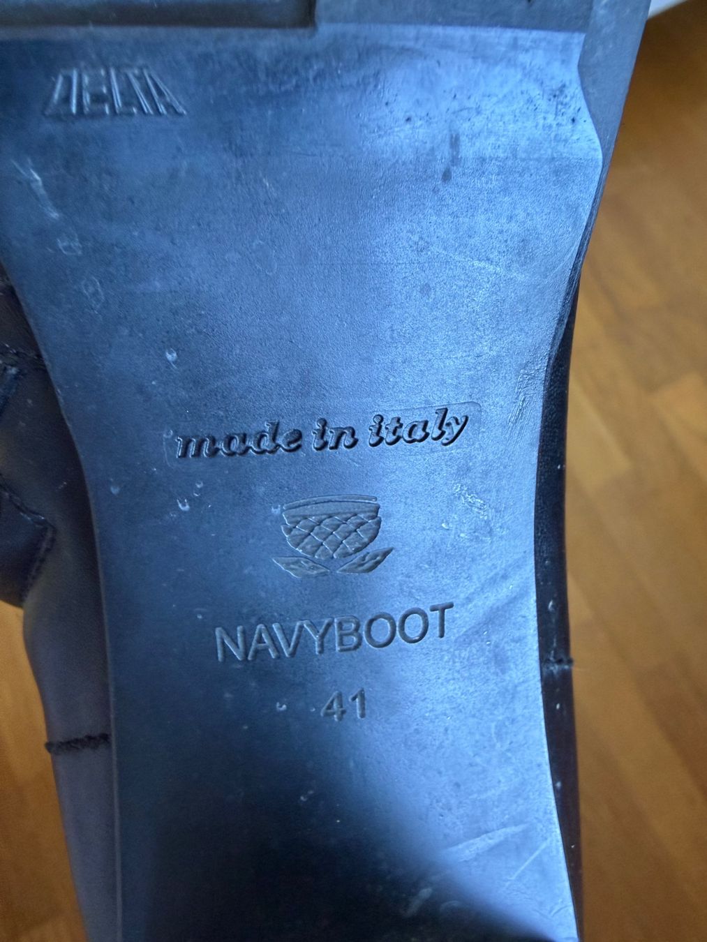 Navyboot Damenschuhe: NAVYBOOT Damen Stiefel Schwarz Leder Grösse 41 – Gebraucht aus Islisberg von Iapetus 3
