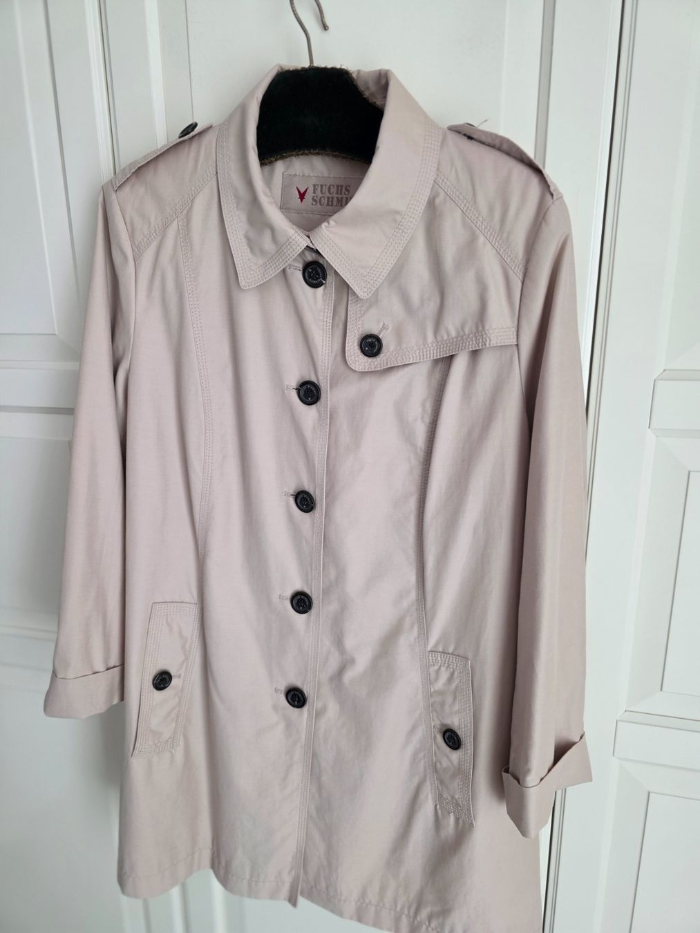 Fuchs Schmitt Mäntel: Fuchs & Schmitt Trench Coat beige, 44 – Gebraucht aus Burgdorf von Liss